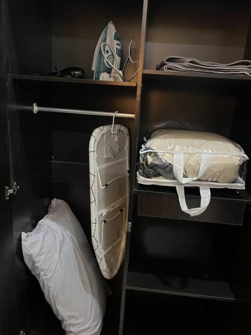Luxury Private Studio Apartment Close To Airport Abu Dhabi Buitenkant foto